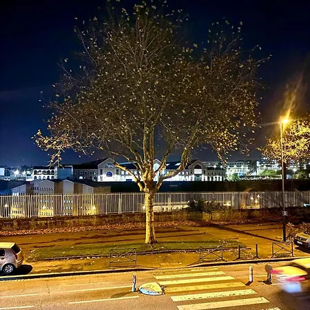 Apartment Le Maginot - T3 Lumineux Au Centre De & Parking Prive