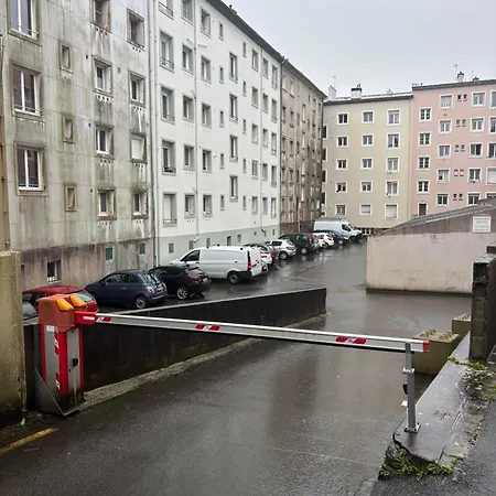 Le Maginot - T3 Lumineux Au Centre De & Parking Prive